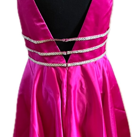 Jules & Cleo Homecoming dress Begonia Size 8 NWT - Picture 5 of 11